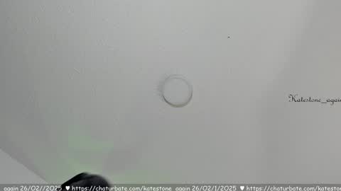 Snapshot of katestone_again chatting on February 26, 2:14 pm love meeee online show from February 26, 2:14 pm