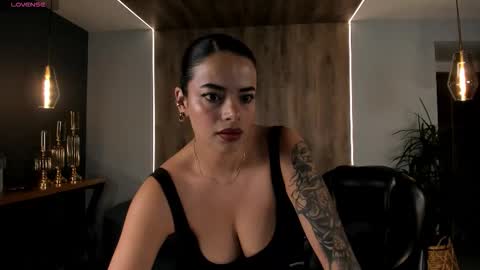 K A T E  online show from February 11, 7:13 am