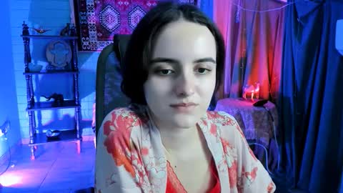 katewillows online show from February 28, 4:46 am