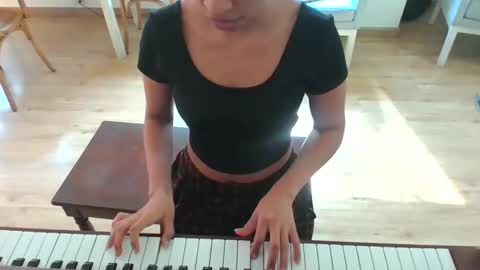 Snapshot of kathecooll chatting on December 21, 7:32 pm Kathe Cooll online show from December 21, 7:32 pm