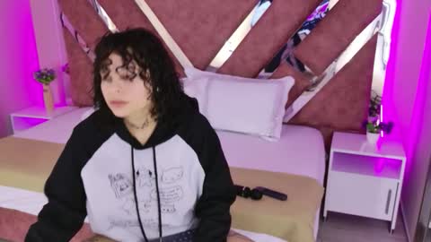 KatheGomez  online show from February 11, 2:49 am