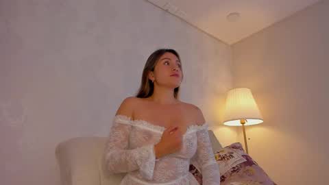 Snapshot of katheriine_saenz22 chatting on November 8, 9:46 pm Kathee Saenz online show from November 8, 9:46 pm