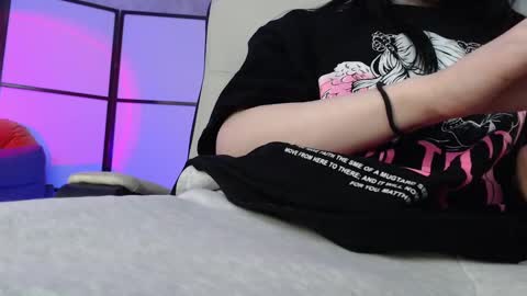 katherine_johnson online show from January 4, 1:42 pm