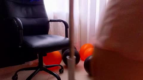 Snapshot of katherinepeti chatting on October 31, 4:08 pm KT new account online show from October 31, 4:08 pm