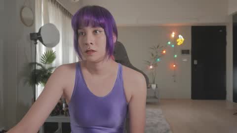 Snapshot of katherynlin chatting on November 12, 5:30 am Kathy online show from November 12, 5:30 am