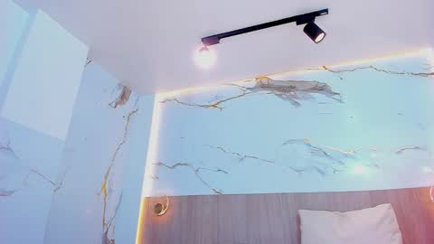 kathia dumons online show from November 8, 11:10 am