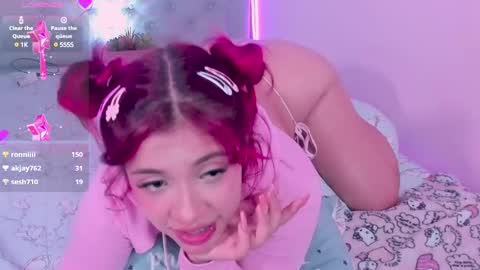 Snapshot of kathia_saenz chatting on December 21, 7:24 am Kathia  online show from December 21, 7:24 am