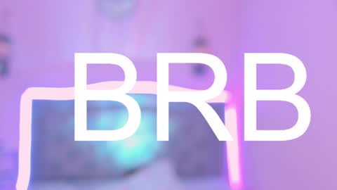 Snapshot of kathia_saenz chatting on December 21, 1:32 pm Kathia  online show from December 21, 1:32 pm