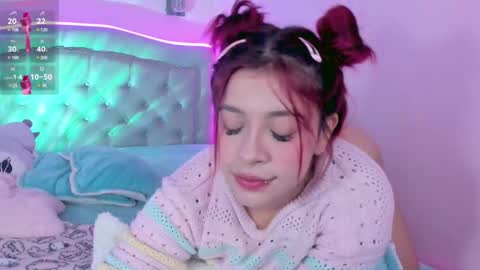 Snapshot of kathia_saenz chatting on January 8, 2:46 am Kathia  online show from January 8, 2:46 am