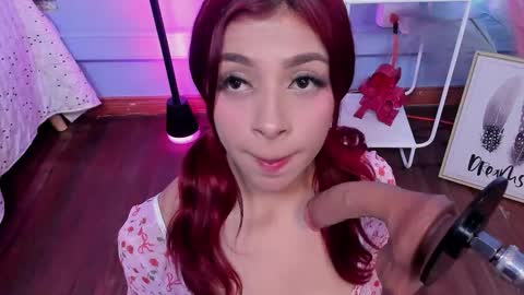 Snapshot of kathia_saenz chatting on December 3, 4:42 am Kathia online show from December 3, 4:42 am