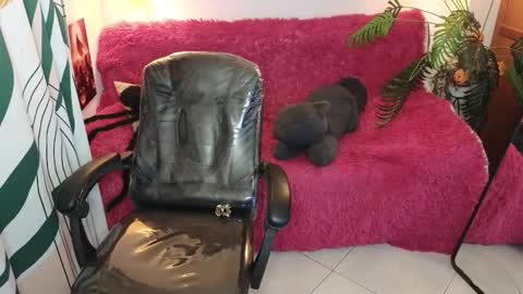 kathie_lozada online show from October 15, 5:51 am