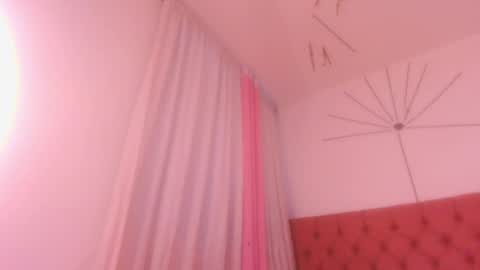 Katherine  online show from April 9, 9:20 pm