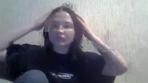 Snapshot of kathrynmason chatting on November 10, 12:42 am kathrynmason online show from November 10, 12:42 am