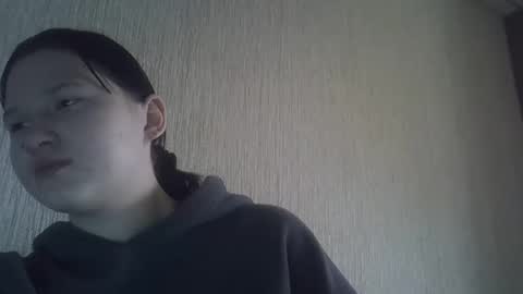 kathrynmason online show from December 19, 10:44 am