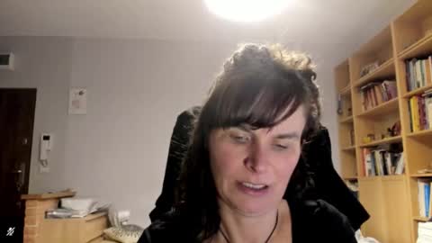 Snapshot of kathysky40 chatting on December 19, 4:14 pm KATHY online show from December 19, 4:14 pm