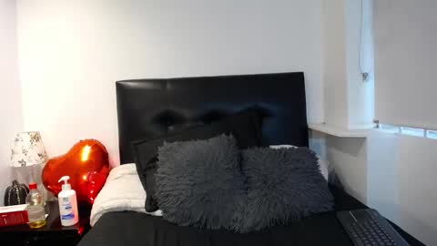 katia_bss online show from March 3, 2:48 pm