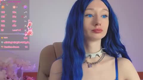 Katia  online show from November 21, 7:07 am