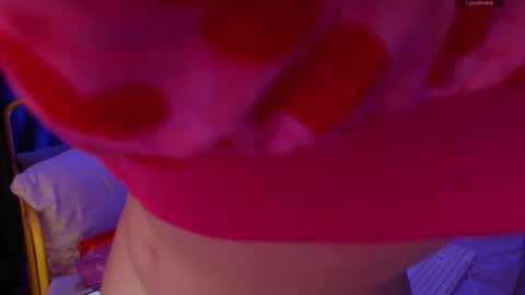 Snapshot of katie_deville chatting on March 1, 11:58 pm Katie Deville online show from March 1, 11:58 pm