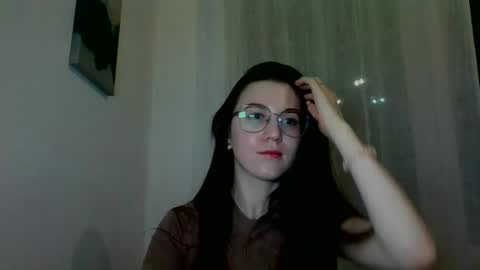 katie_foxi online show from January 12, 6:38 pm