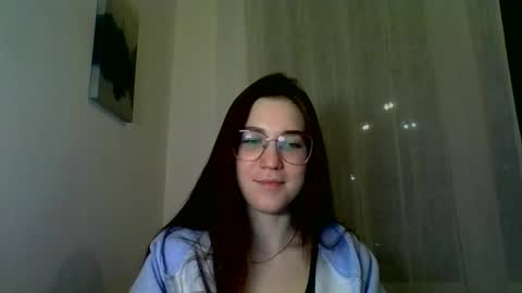 katie_foxi online show from January 15, 5:05 pm