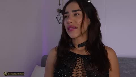 Katie online show from October 2, 11:06 am