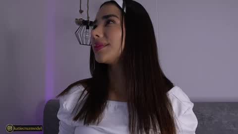 Katie online show from October 6, 11:07 am