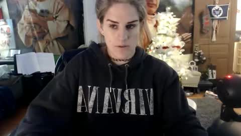 Katie online show from January 8, 4:59 am