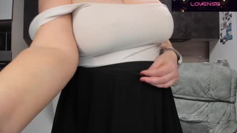 Snapshot of katniss_k chatting on January 3, 1:14 pm katniss_k online show from January 3, 1:14 pm