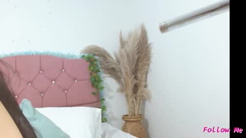 Snapshot of katriana_sex chatting on January 15, 11:30 pm  Katriana  online show from January 15, 11:30 pm