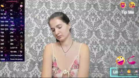 Snapshot of katrin_brook chatting on February 4, 8:24 am Katrin Brook online show from February 4, 8:24 am