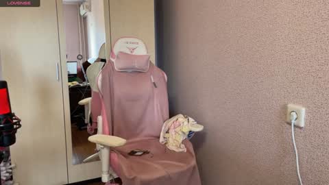   naked in pvt show 100 tk online show from January 29, 1:07 pm