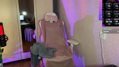   naked in pvt show 100 tk online show from February 3, 8:57 pm