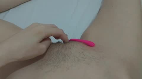 Snapshot of katrinna_arinna chatting on January 16, 5:33 pm katrina dont forget to give me thumbs up online show from January 16, 5:33 pm