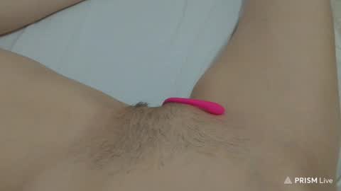 Snapshot of katrinna_arinna chatting on January 21, 12:04 am katrina dont forget to give me thumbs up online show from January 21, 12:04 am