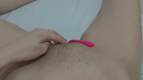 Snapshot of katrinna_arinna chatting on January 23, 10:54 pm katrina dont forget to give me thumbs up online show from January 23, 10:54 pm