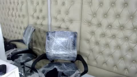 KatrinneHott online show from December 14, 8:02 pm