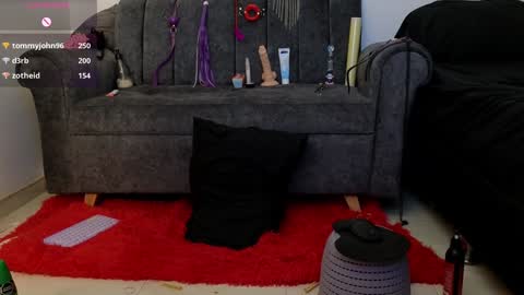 Katt  online show from December 27, 8:39 pm