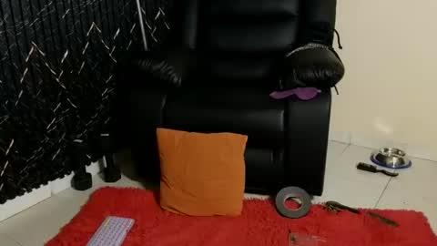 Katt  online show from September 17, 5:03 pm