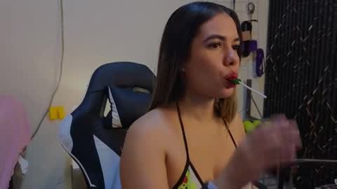 Katt  online show from April 13, 5:07 pm