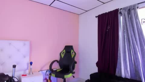 Katte online show from October 4, 1:42 pm