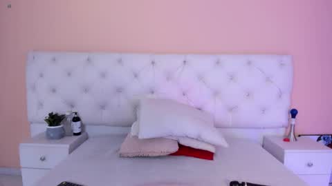 Katte online show from December 20, 1:18 pm