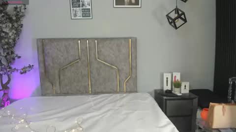 Snapshot of kattejordan chatting on November 3, 3:30 am Katerine online show from November 3, 3:30 am