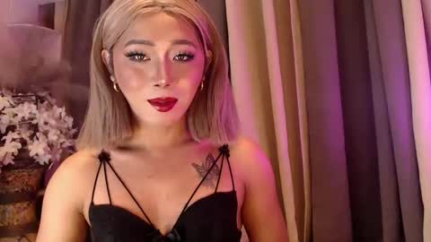 Saisy online show from April 27, 1:42 pm