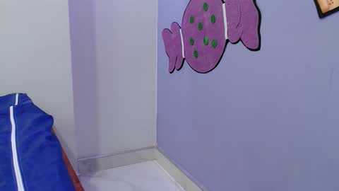 Snapshot of katty18love18 chatting on November 17, 1:22 am katty online show from November 17, 1:22 am