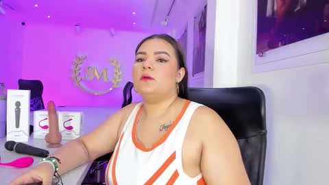 KattyaRogers online show from December 19, 8:05 pm