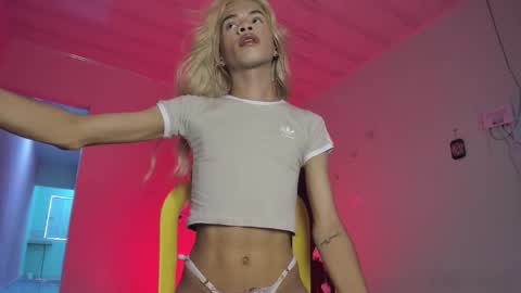 Katy online show from February 26, 8:30 pm