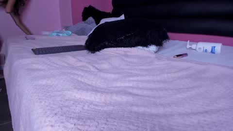 katy_contreras online show from February 3, 2:24 pm