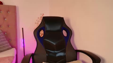 Katy Van online show from February 27, 8:50 am