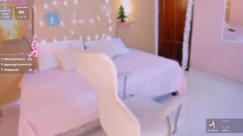 Snapshot of katya_rogerss chatting on December 14, 11:20 pm katya online show from December 14, 11:20 pm