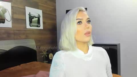 salo  online show from November 5, 11:43 am